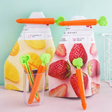 Magnetic carrot sealing clip